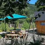 Kota Finlandais Dans La Vallee De La Bruche Proche De La Nature. Alpesi faház