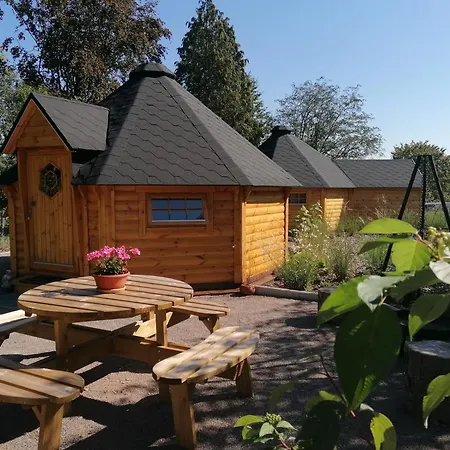 Kota Finlandais Dans La Vallee De La Bruche Proche De La Nature. Dağ evi *